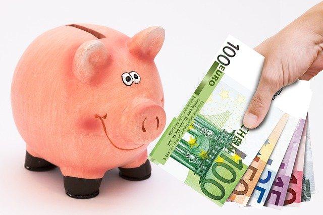 Geld sparen mit Sparschwein